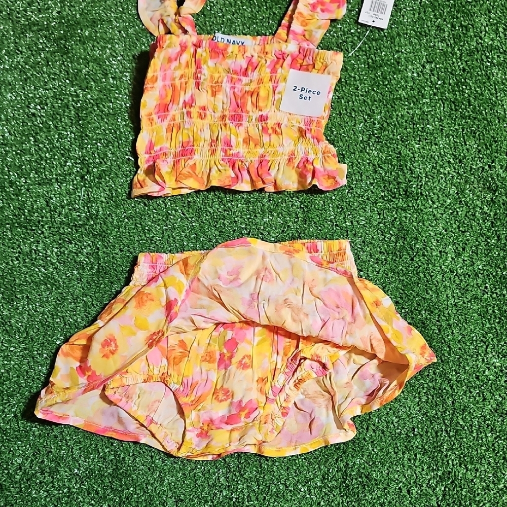Old Navy Pink and Yellow Floral Set - Picture 4 of 5